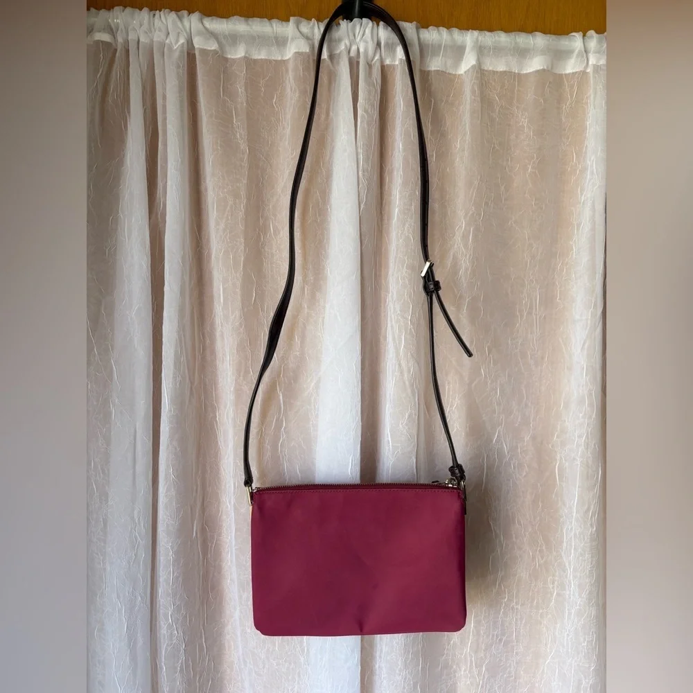 Kate Spade New York Dawn Triple Gusset Crossbody Purse-Burgundy-Preowned, EUC